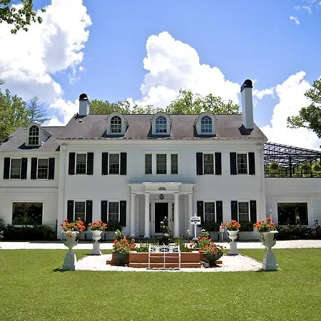 The Melange Inn